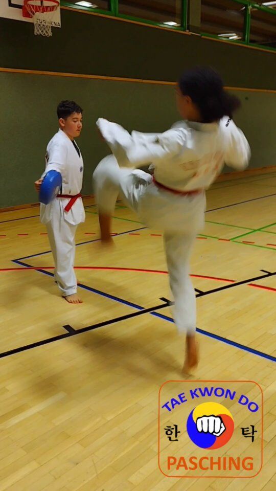 Taekwondo Pasching 🥋

Du willst mit uns trainieren? ➡️ taekwondo4life.at bzw. Info in Bio

--------------------------------------------------------------------

#pasching #sport #kampfsport #kampfkunst  #taekwondomylife #taekwondo #taekwondopromotionkick #wttkd #wt #kukkiwon #kukkiwoncertified #tkd #taekwondotraining #fitness #kick #sidekick #dojo #dobok #taekwondoallday #taekwondofighter #taekwondoin #taekwondoteam #taekwondowon #fitness